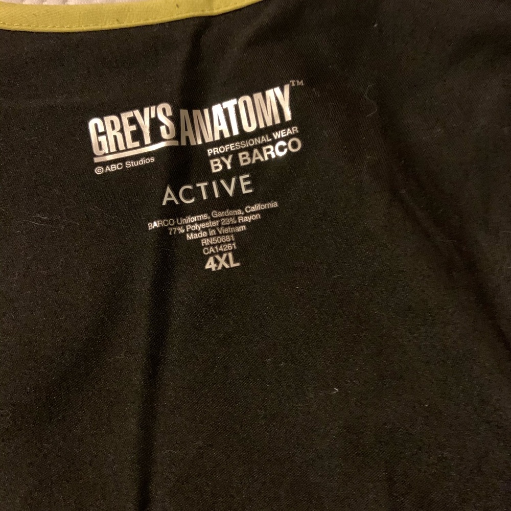Greys Anatomy Scrub top (matches yellow pants)